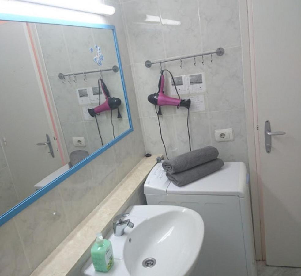 Beach And Pool In Playa De Las Americas Apartment ภายนอก รูปภาพ