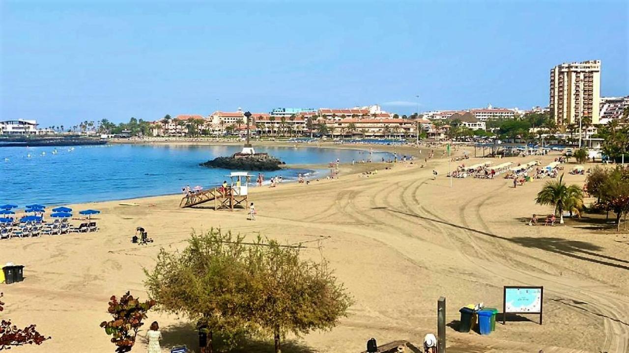 Beach And Pool In Playa De Las Americas Apartment ภายนอก รูปภาพ